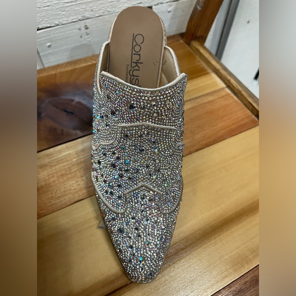 NIB Corky  Tex Mex Women's Rhinestone Embellished Mules - Silver
